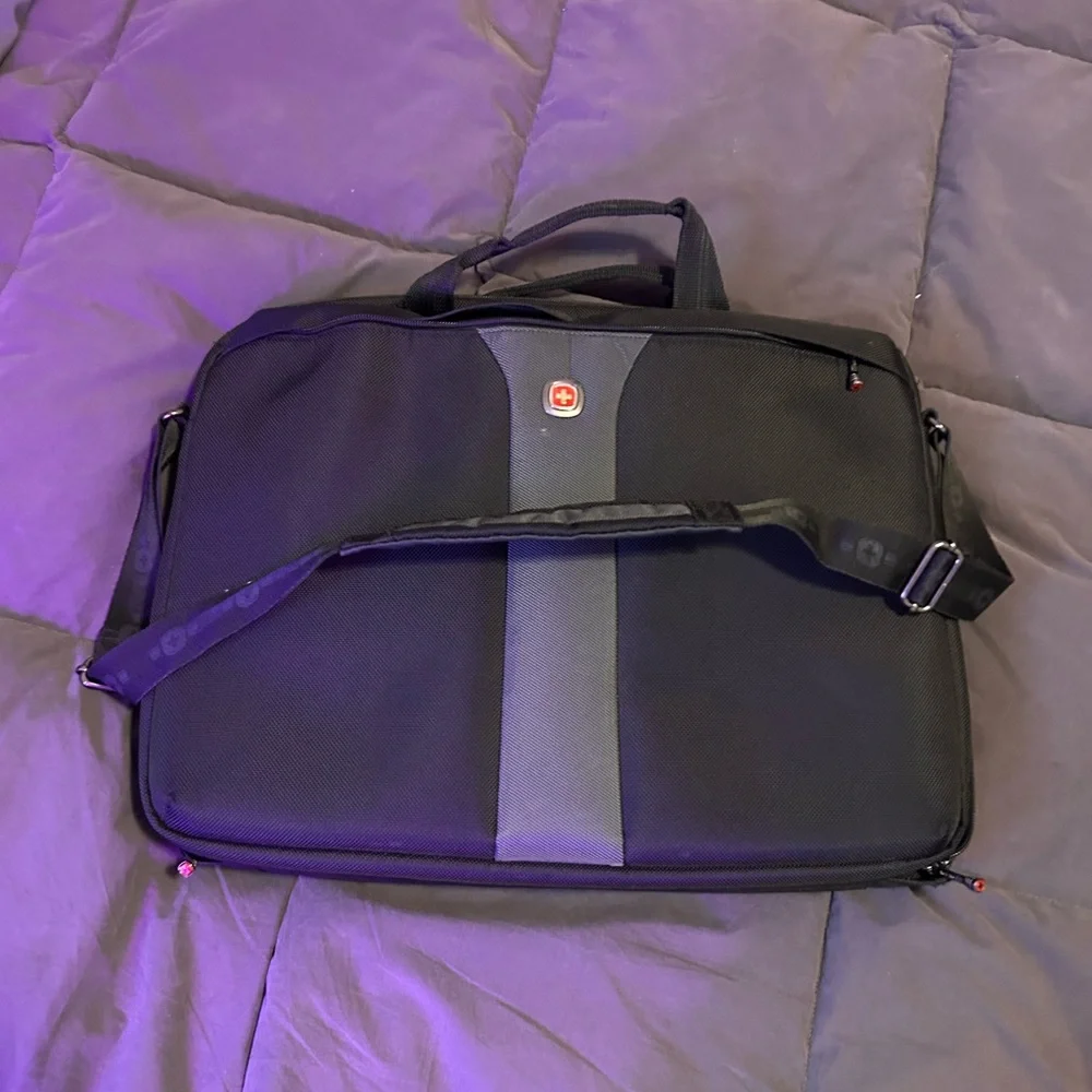 Wenger SwissGear Laptop Briefcase Bag – Black & Grey